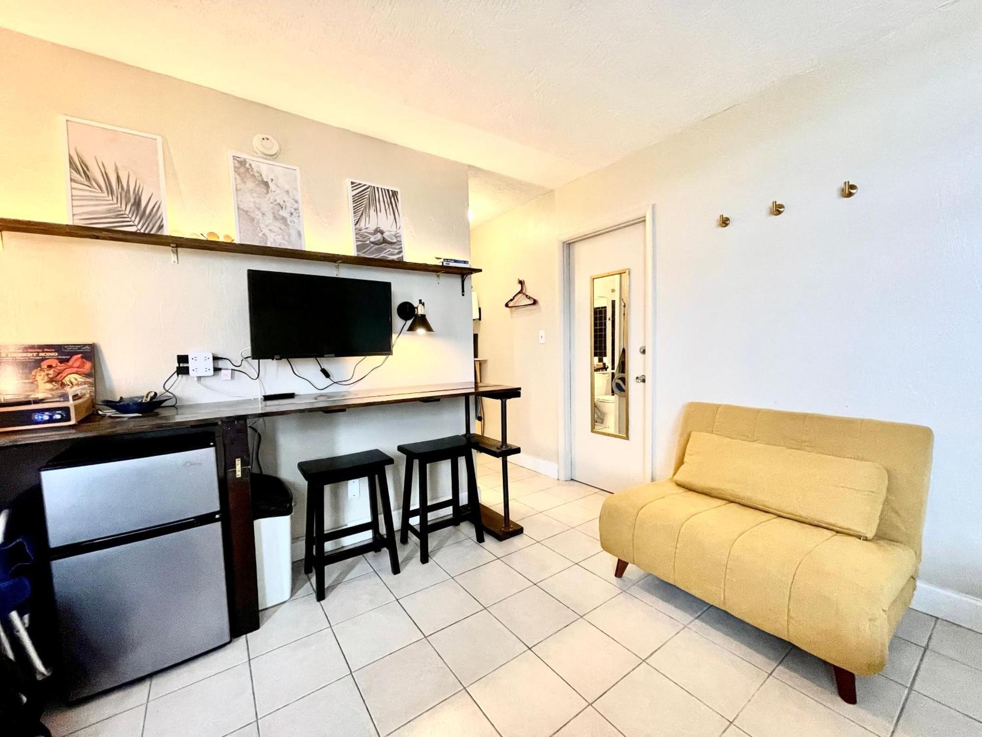 Sunset Studio Daytona Beachfront Eksteriør bilde